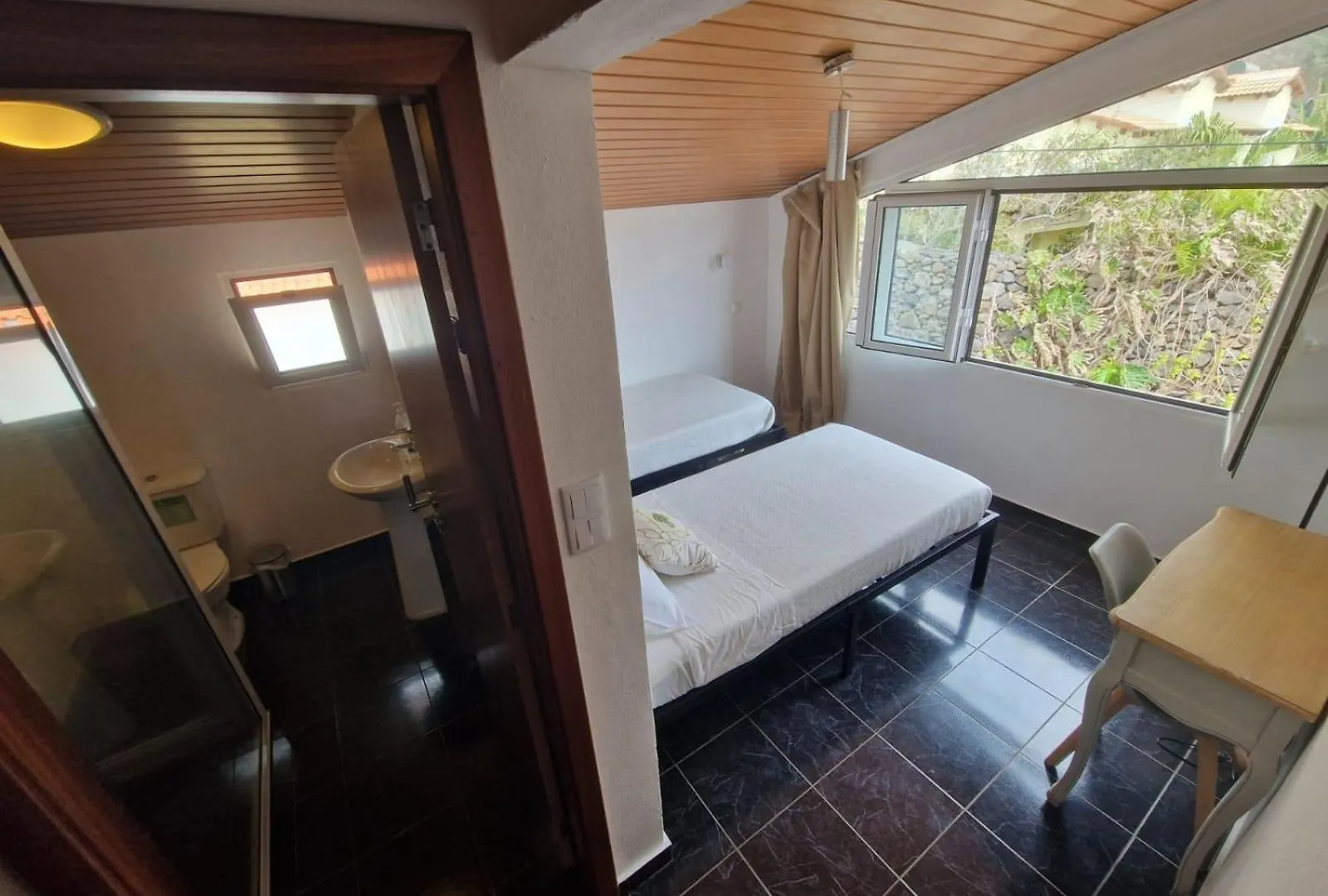 Cecilia'S House Bed & Breakfast Jardim do Mar 0*,  Portugal