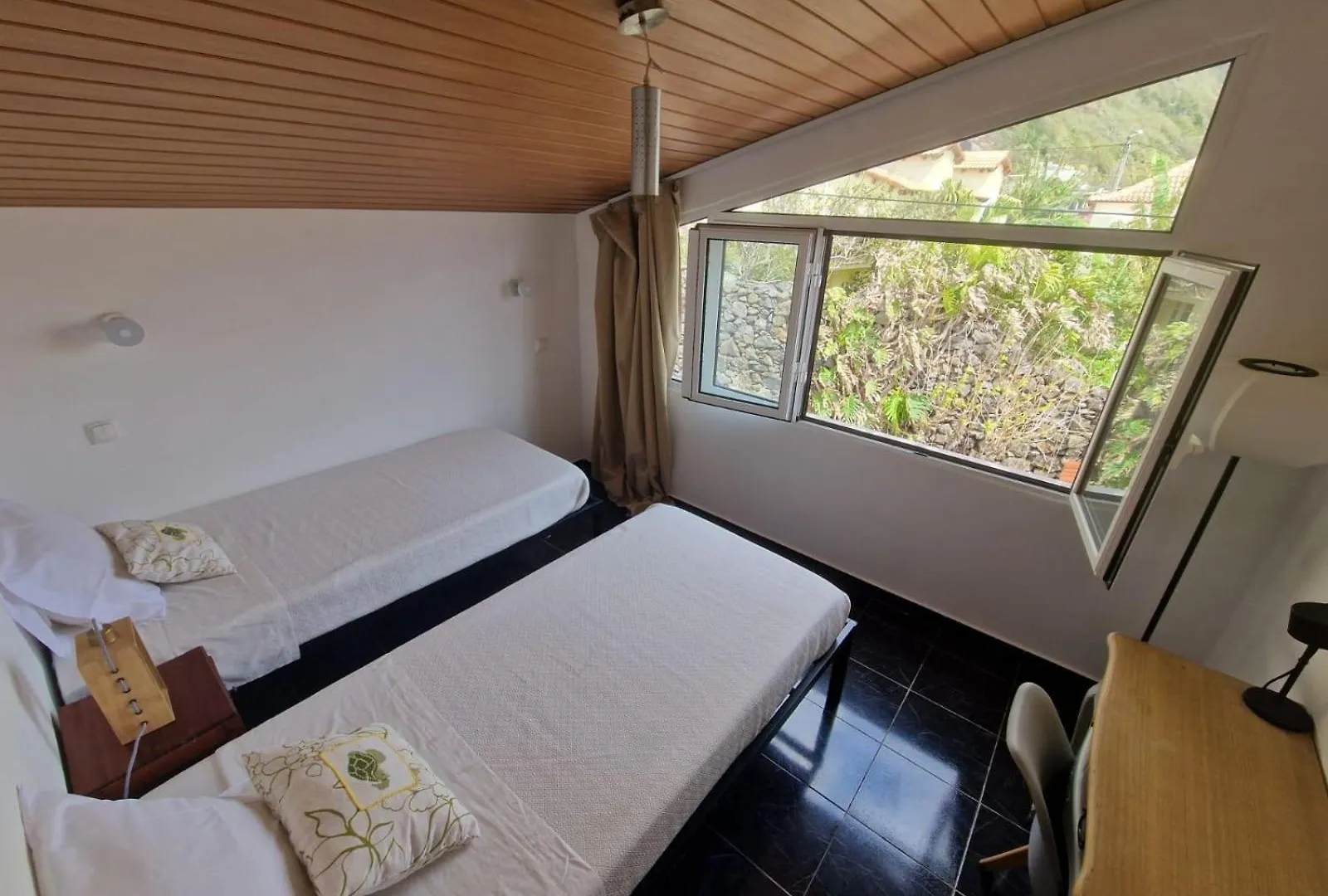 자르딤 도 마르 Cecilia'S House B&B